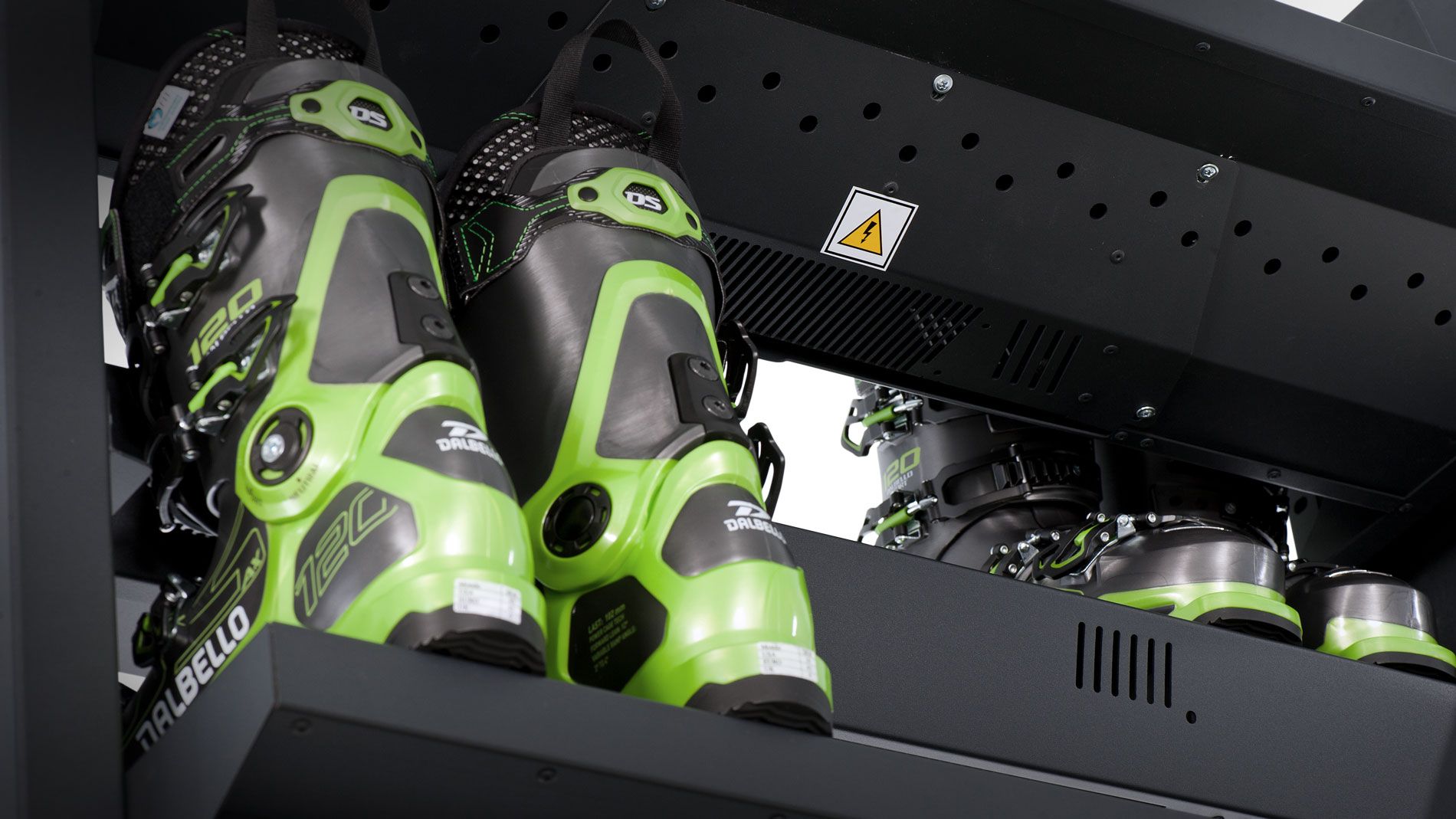 Shelf Boot Dryer – ski boot drying and storage combined